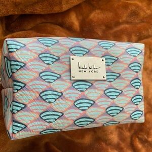 NICOLE MILLER COSMETICS ZIP UP POUCH BAG